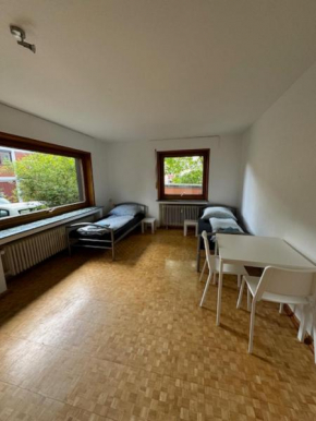 7 Monteurwohnung Messewohnung bis zu 6 Personen Daimlerstraße 4 EG links